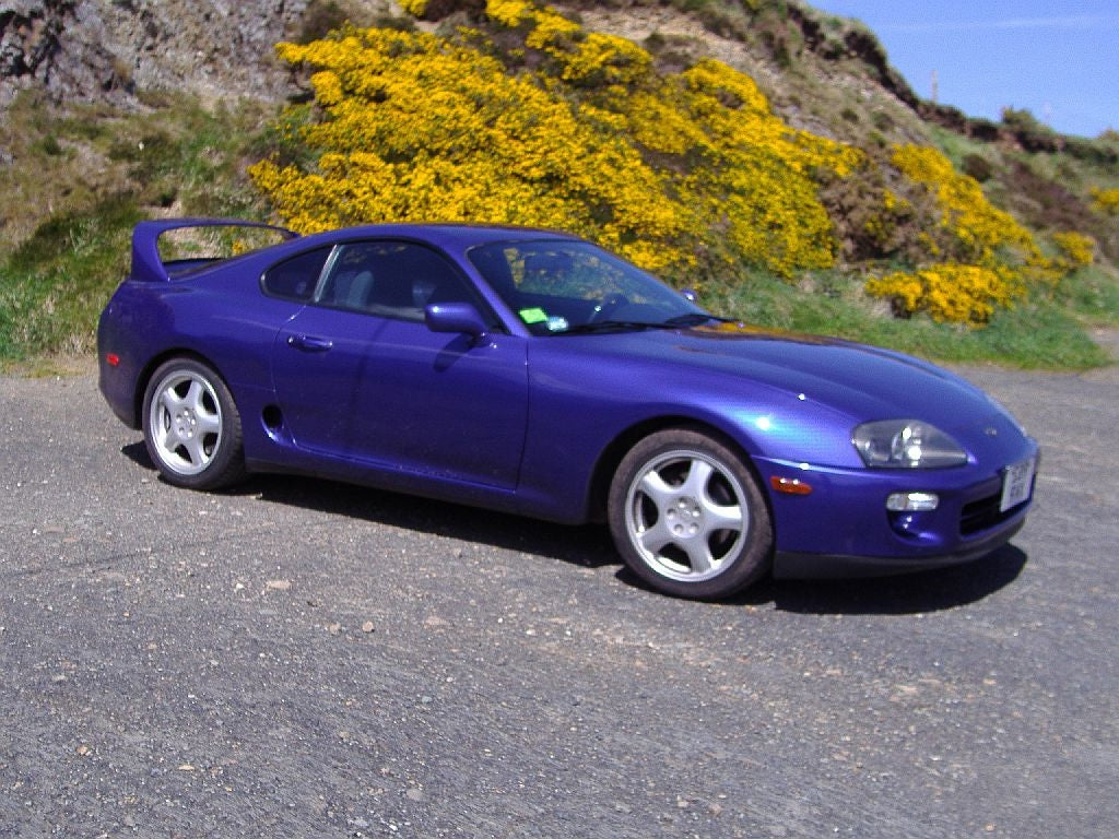 Toyota Supra JZA80
