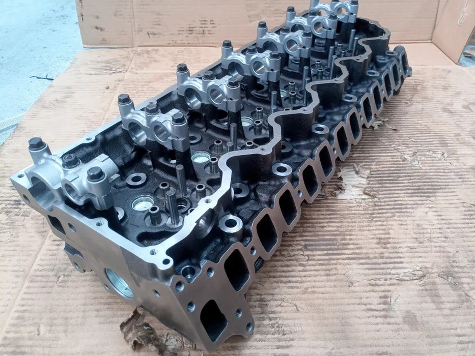 Toyota 1HD-FTE & 1HD-FT Cylinder Head 11101-17044 Brand New