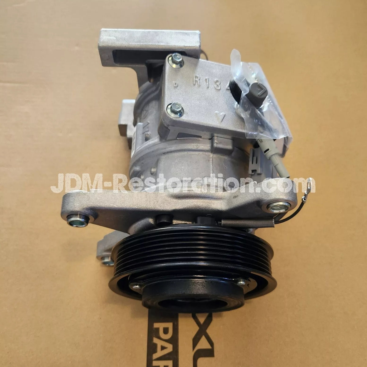 トヨタ スープラ JZA80 エアコンコンプレッサー 88320-14600 新品純正