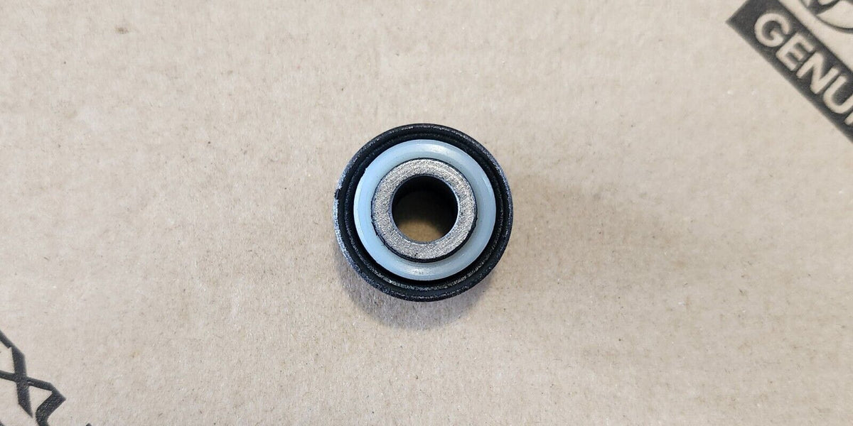 Toyota Jzx100 Lower Tripod Bush R154 / V160 / W58 33546-22010