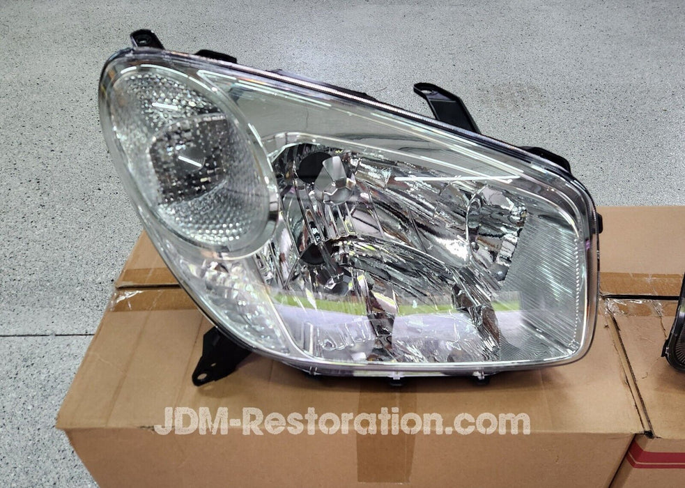 Brand New Headlights To Suit 00-05 20 Series Toyota Rav4 Aca21