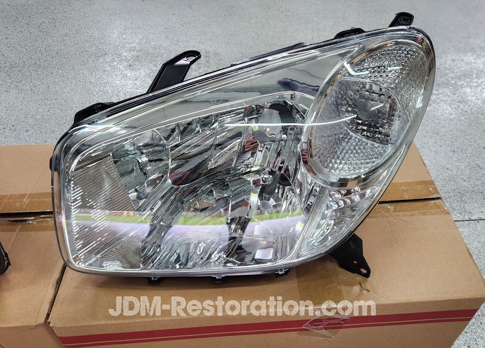 Brand New Headlights To Suit 00-05 20 Series Toyota Rav4 Aca21