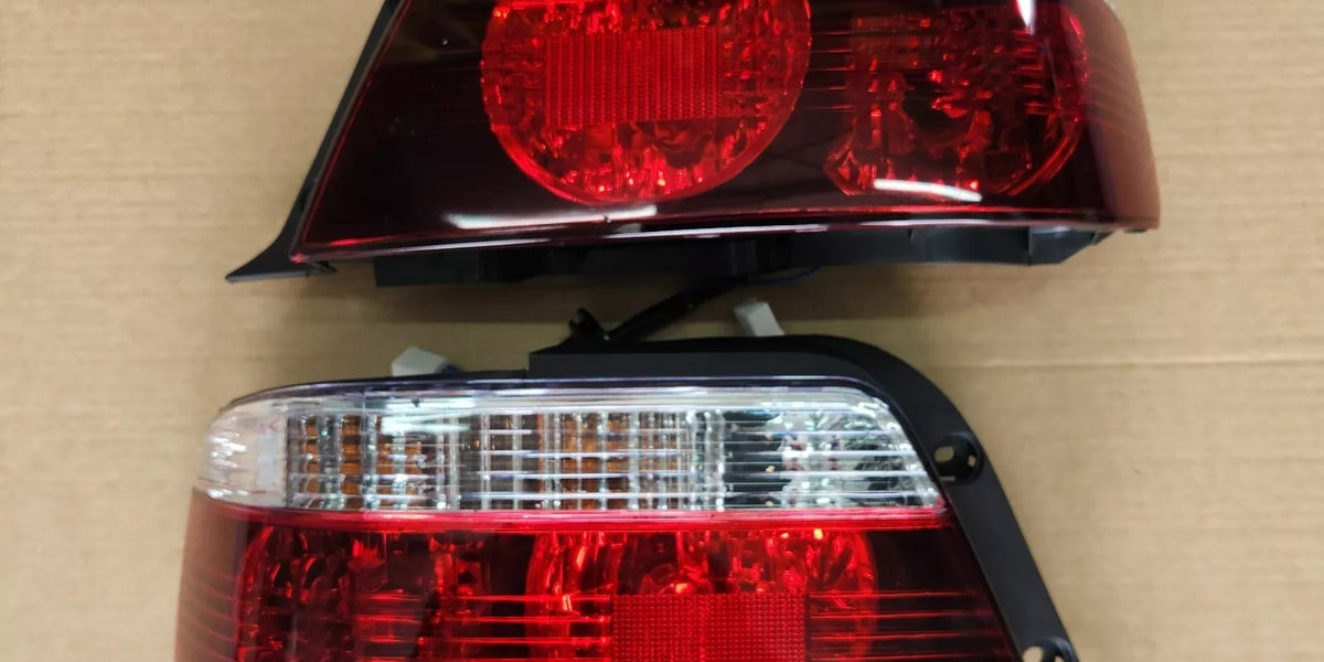 トヨタ チェイサー JZX100 S2 ツアラーV テールライト 新品 — JDM