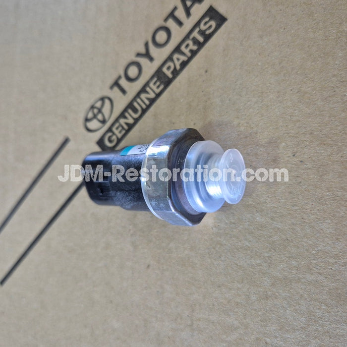 Toyota Jzx100 A/C Pressure Switch Jzs147 Jzs161 88645-22070 Genuine OEM