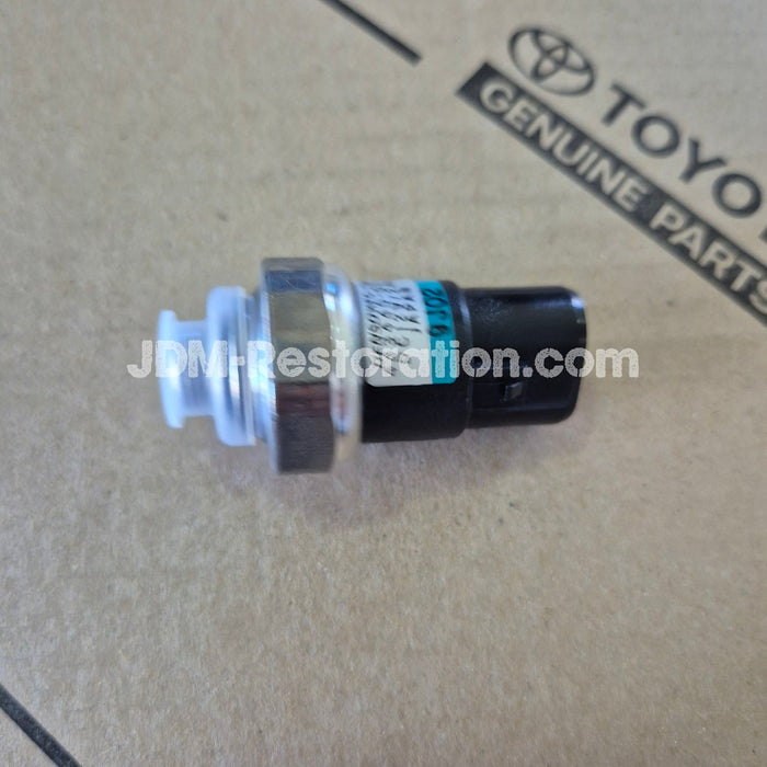 Toyota Jzx100 A/C Pressure Switch Jzs147 Jzs161 88645-22070 Genuine OEM