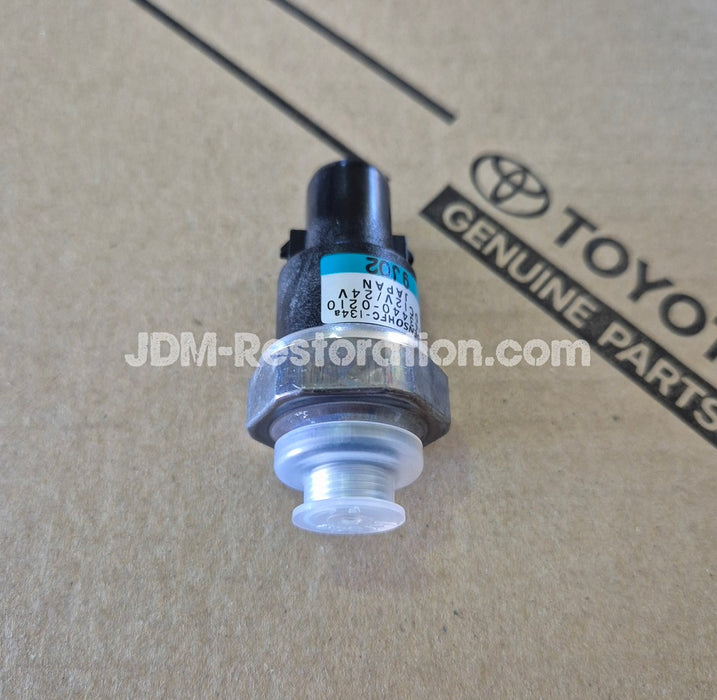 Toyota Jzx100 A/C Pressure Switch Jzs147 Jzs161 88645-22070 Genuine OEM